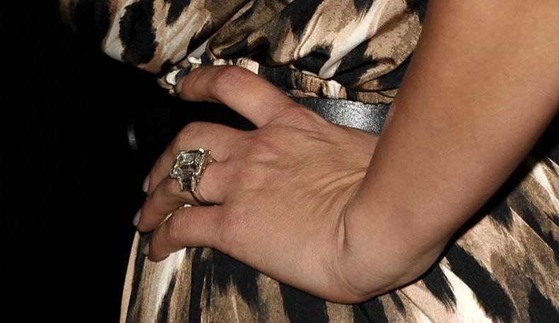 Kim Kardashian engagement ring to Kris Humphries