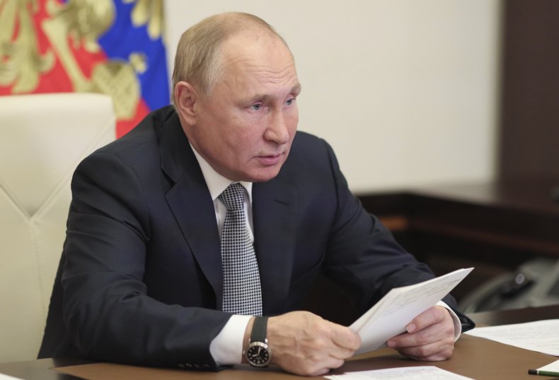 Putin Recommends Work Stoppage