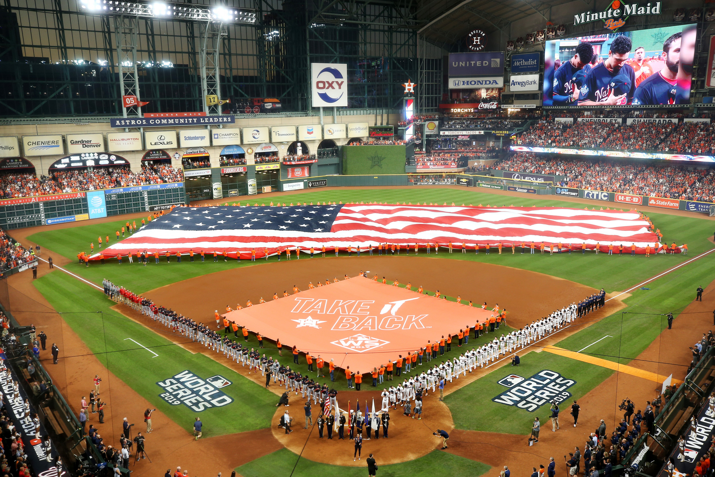 Houston Astros, With Cheating Scandal Still Lurking, Back in the World