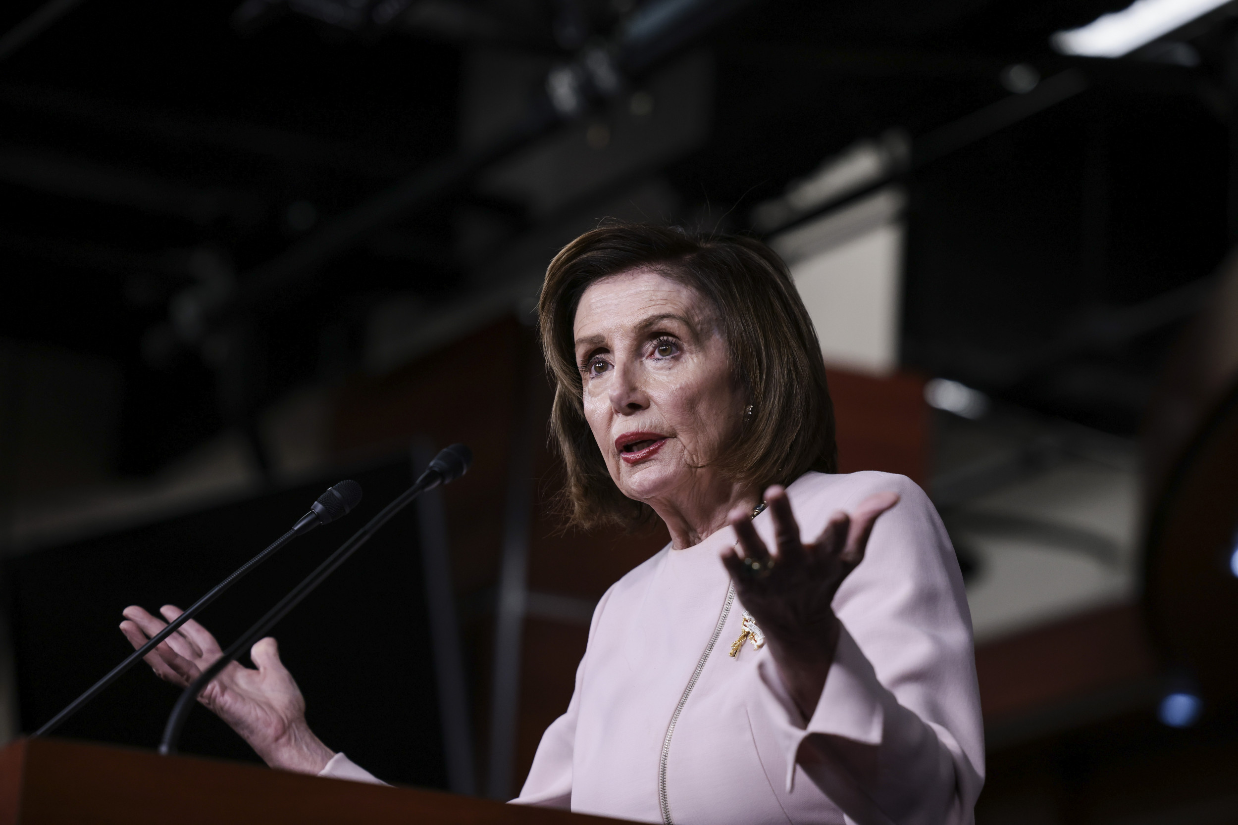 Nancy Pelosi: Democrats 'Pretty Much There' in Budget Deal as Biden Meets With Joe Manchin