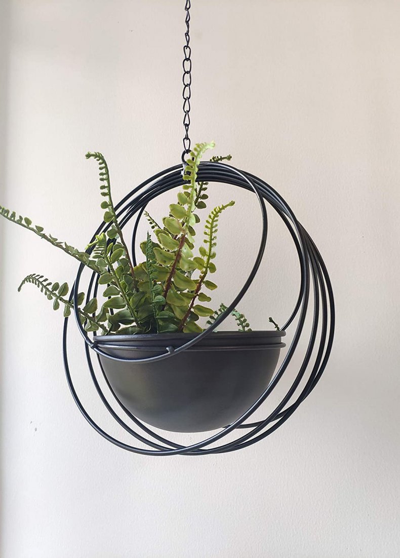 The Riseon Boho Black Metal Plant Hanger