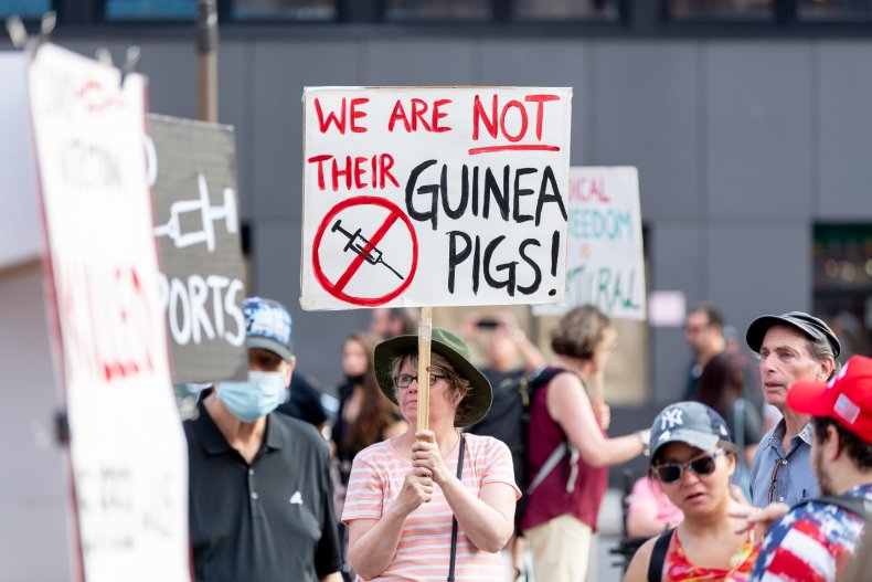 Anti-vaccination protest at Foo Fighters concert