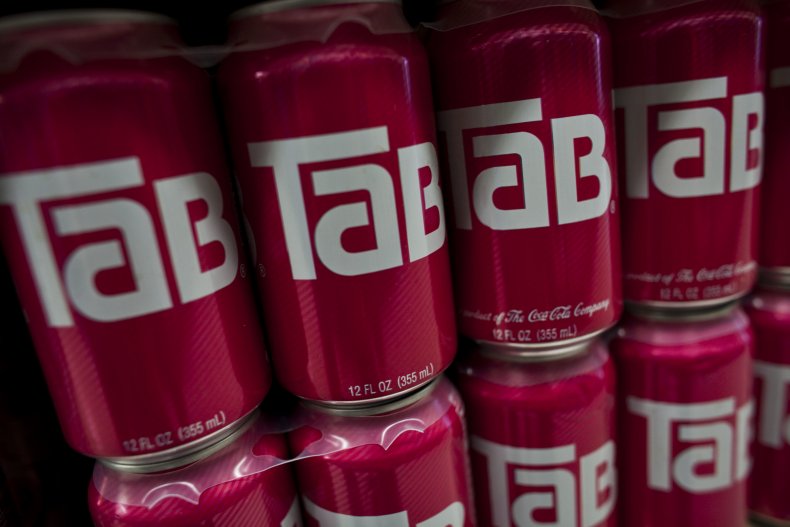 Cans of TaB