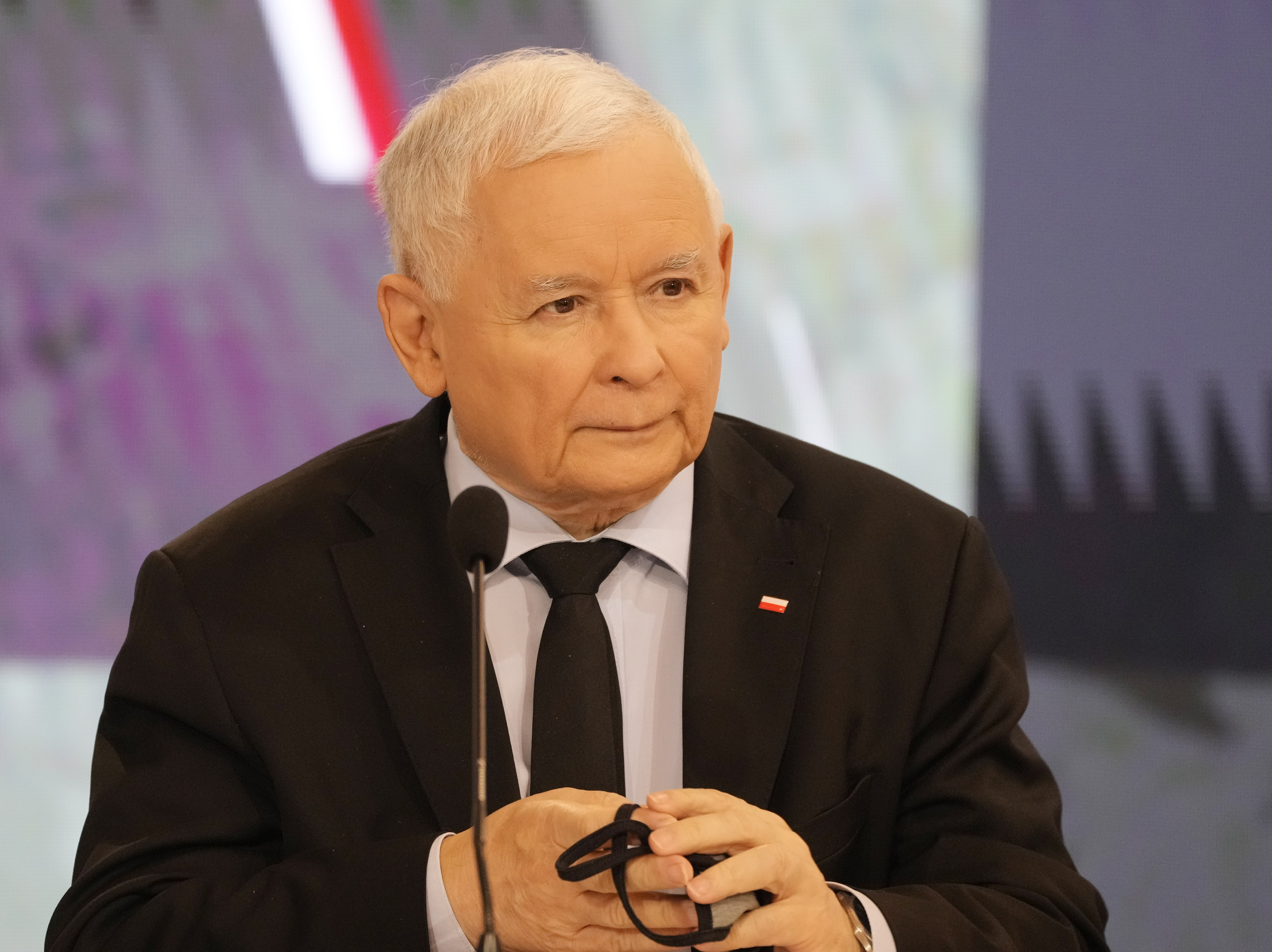 Threats From Russia Belarus Prompt Poland To Increase Defense Spending 