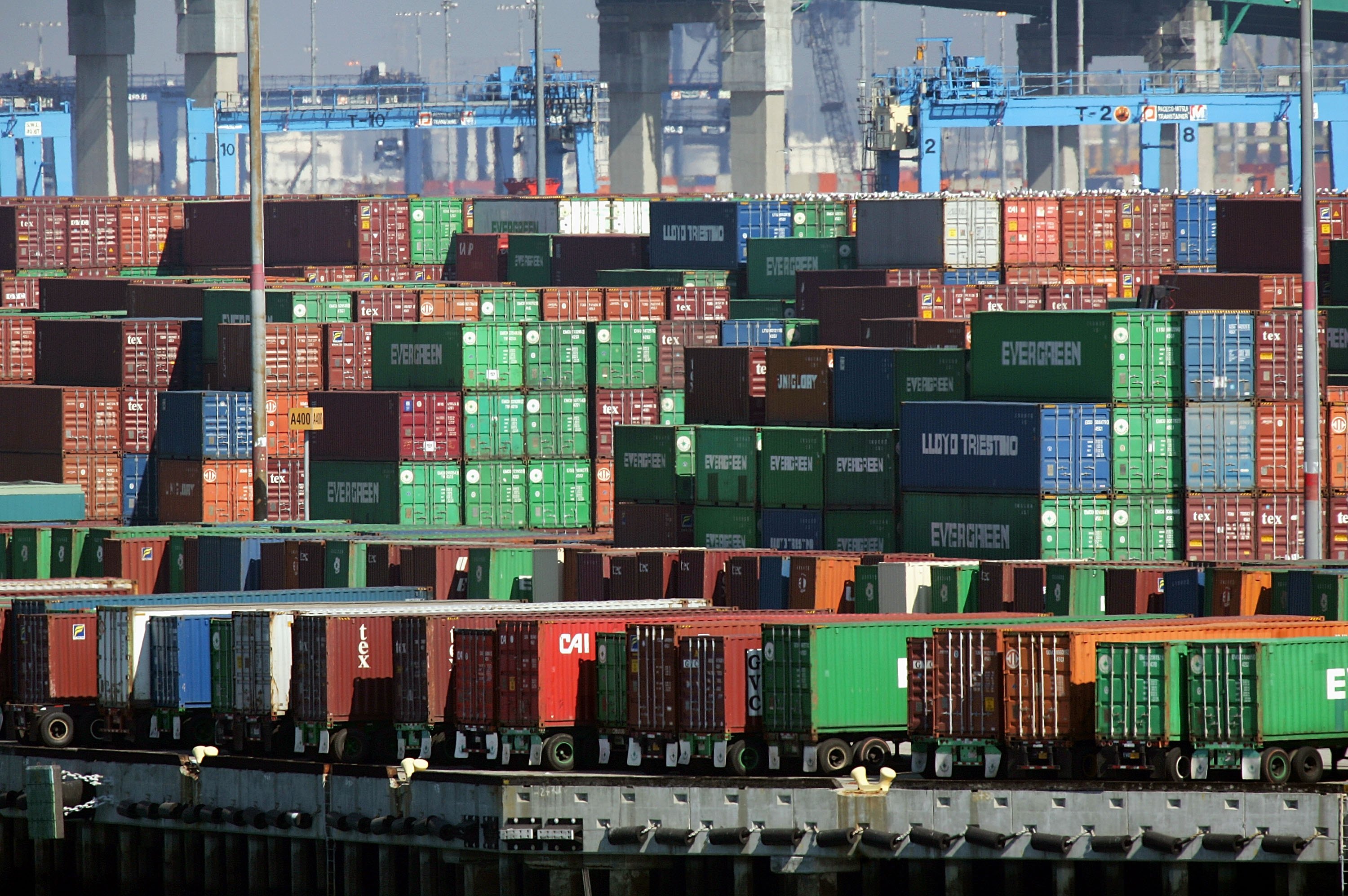 L.A. Will Start Fining Shipping Companies Lingering at Marine Terminals ...