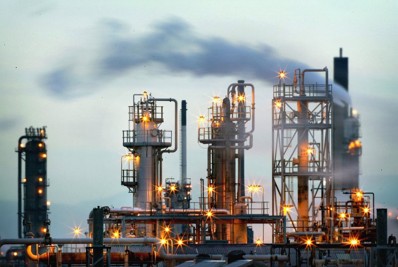 Middle East Instability Props Oil Price Close