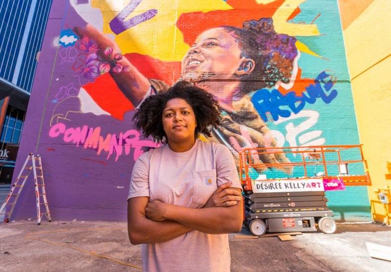 Detroit Muralist Désirée Kelly