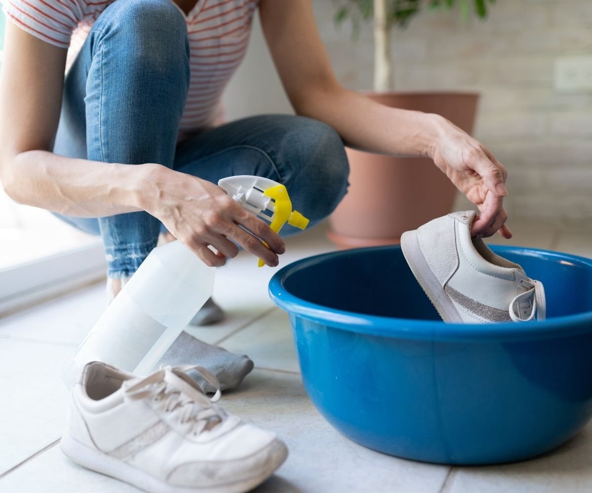 How to Clean White Shoes and Trainers