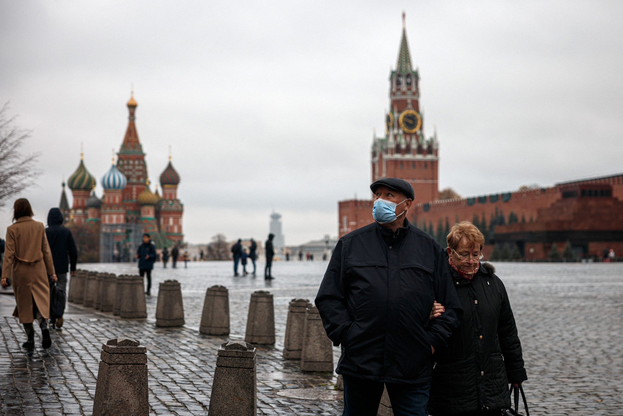 Закрою москву. Эль Путин. Путин Брейн. Go to Russia.