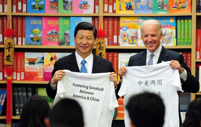 China, Xi, Jinping, Joe, Biden, hold, shirts