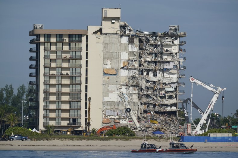 Champlain Towers South condo building in Florida