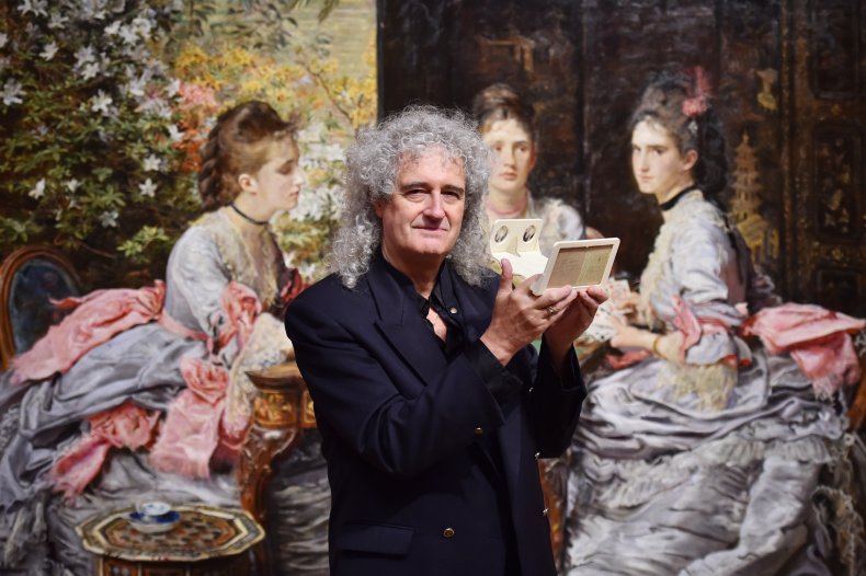 Brian May, Denis Pellerin on Stereoscopy Book