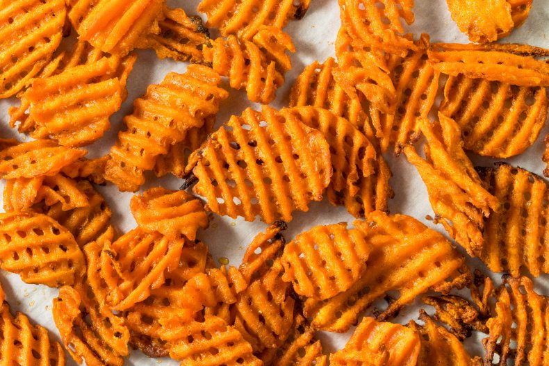Cooked waffle fries