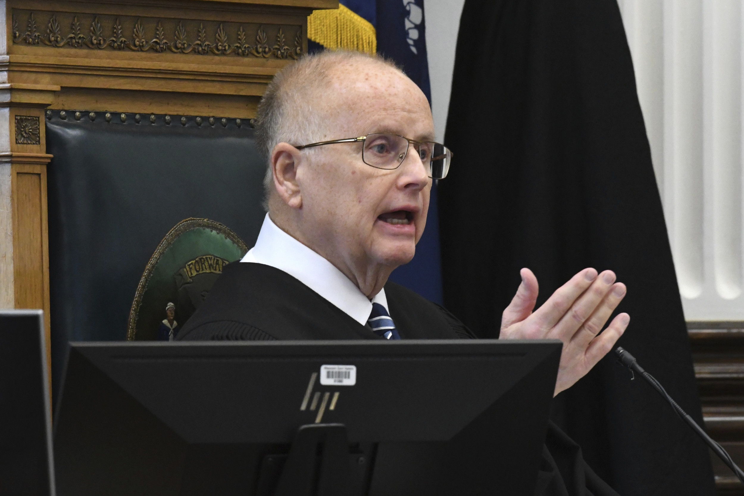 rittenhouse-judge-makes-jokes-promises-he-doesn-t-have-covid-as-jury