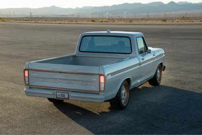 All-Electric F-100 Eluminator Concept Truck All-Electric F-100 Eluminator Concept Truck