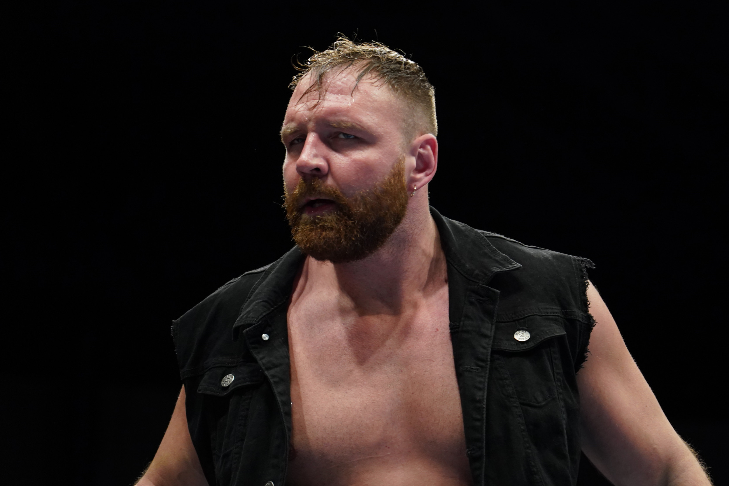 wrestler jon moxley