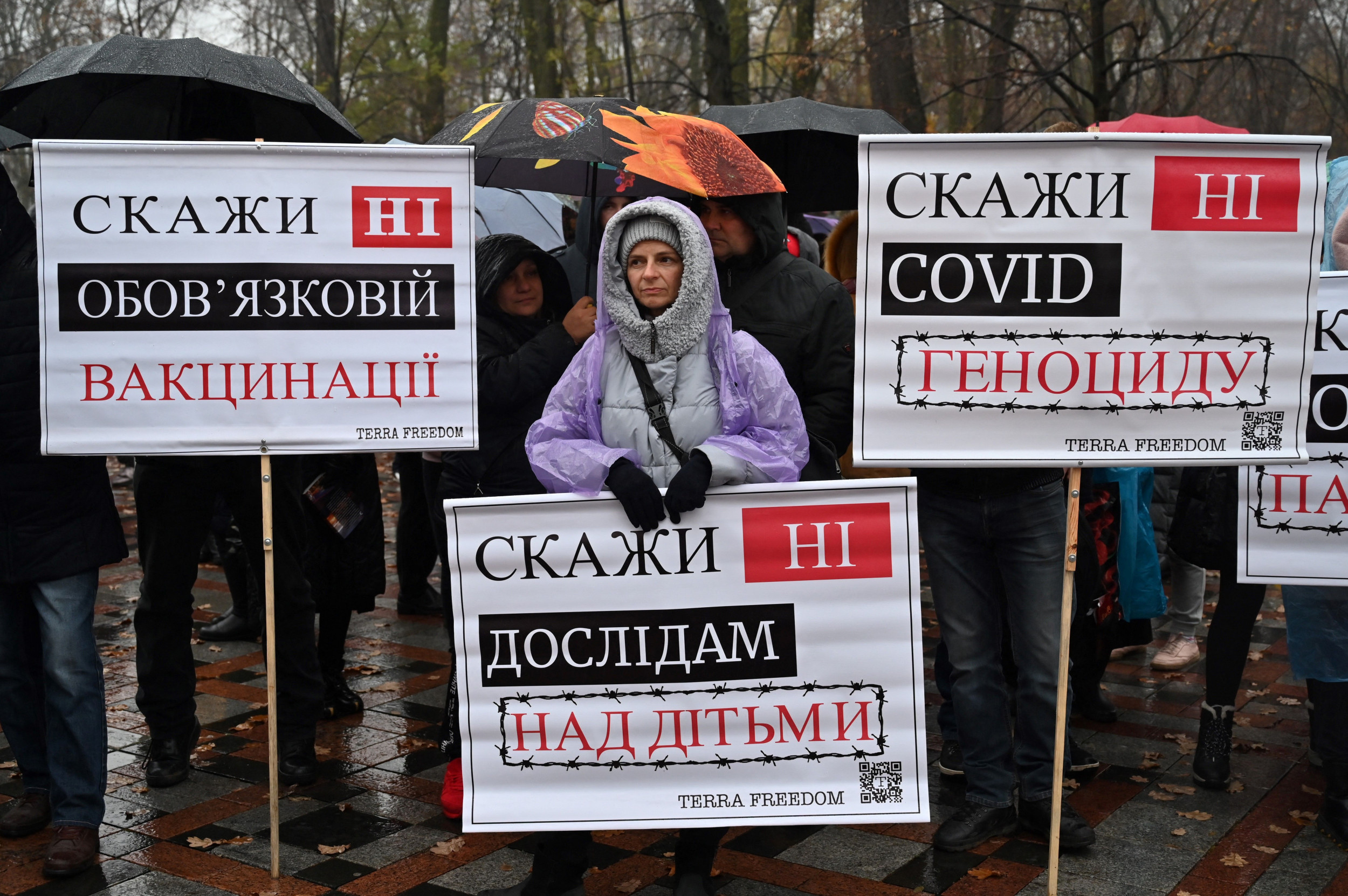 As COVID Surges, Protesters Hit Streets of Ukraine to Decry Vaccine Mandates