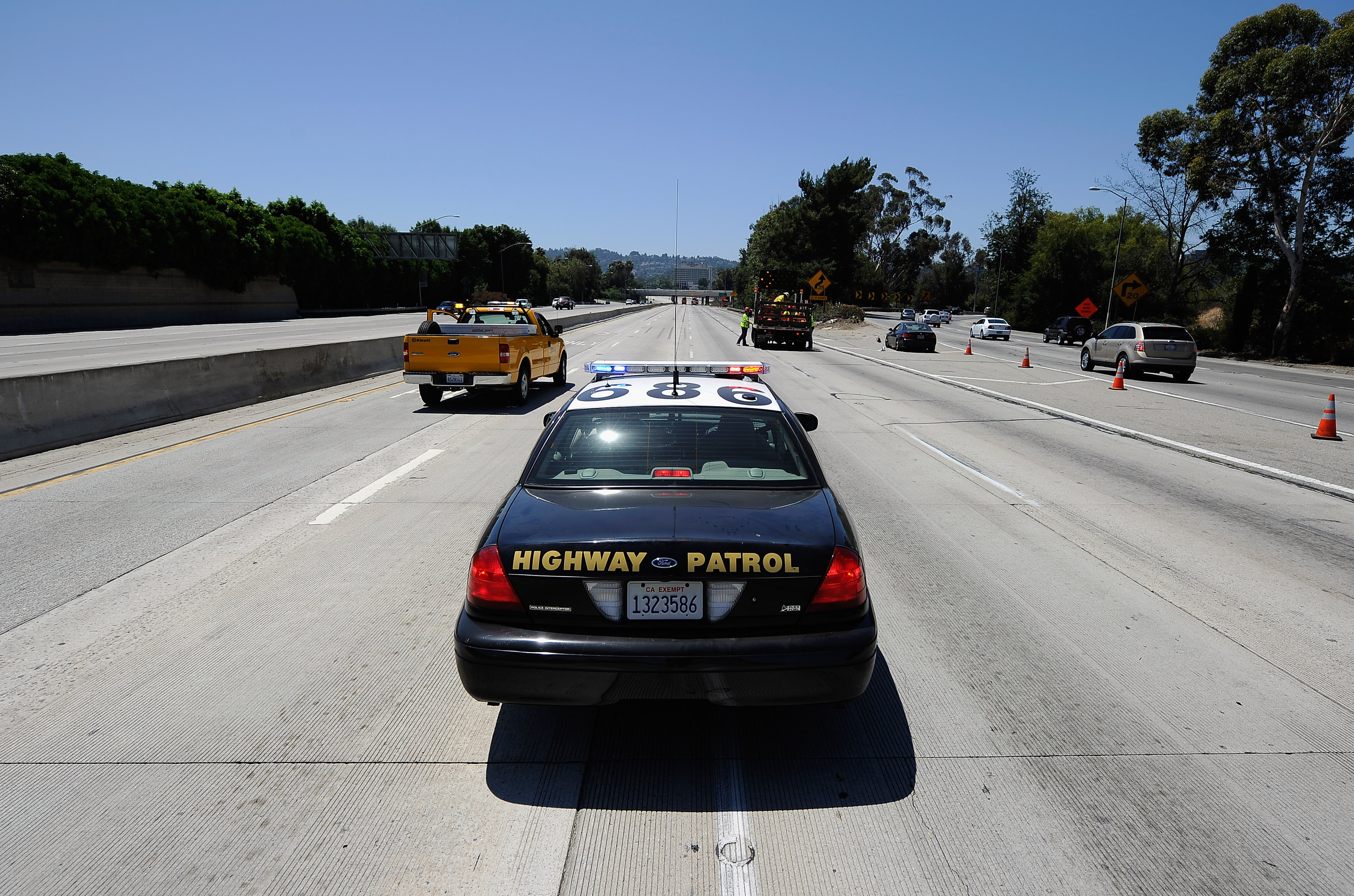 Driver of Stolen Big Rig Leads California Highway Patrol On Hours-Long ...