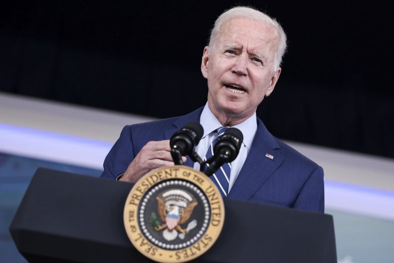 Joe Biden vaccine testing mandate businesses fine