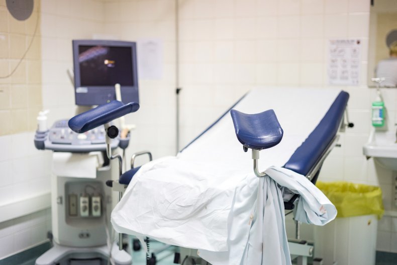 Gynecological chair