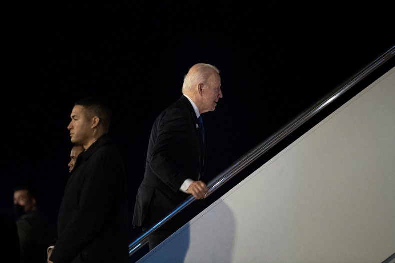 Biden boards Air Force One in Edinburgh