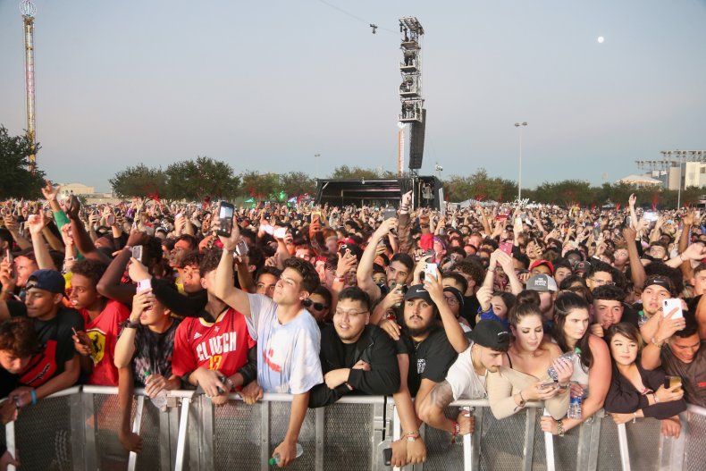 Crowds at the 2019 Astroworld festival.