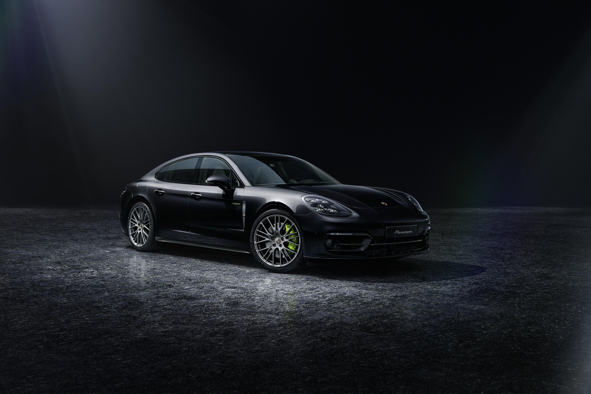 2022 Porsche Panamera Platinum Edition