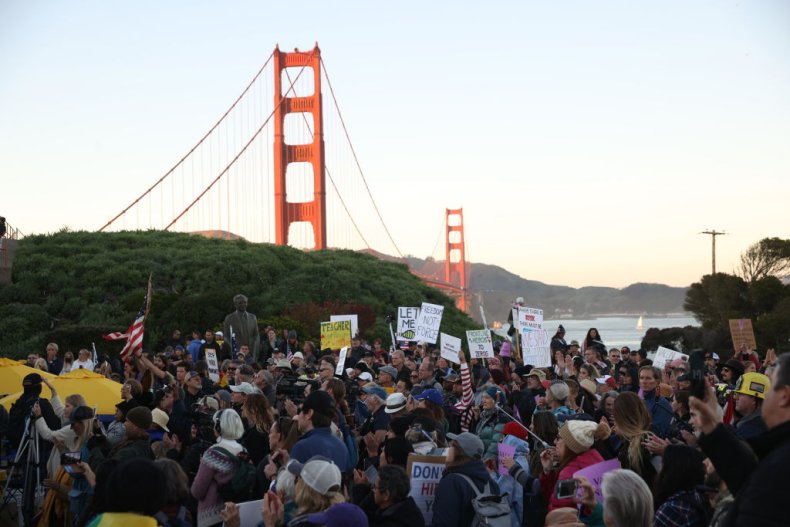 anti-vaccination rally at the Golden Gate Bridge