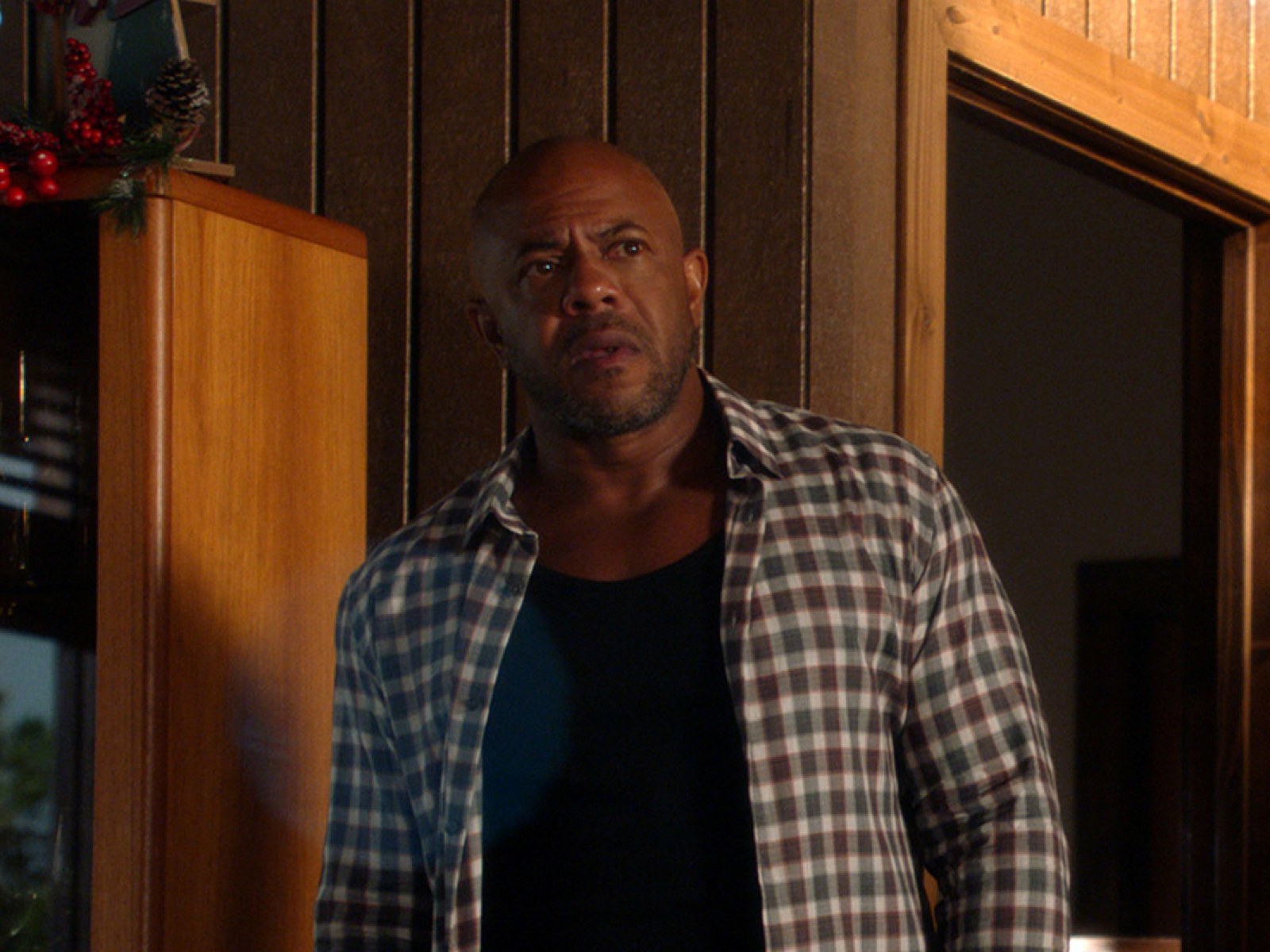 9 1 1 Is Rockmond Dunbar Leaving As Michael Grant 9 1 1 Is Rockmond Dunbar Leaving As Michael Grant
