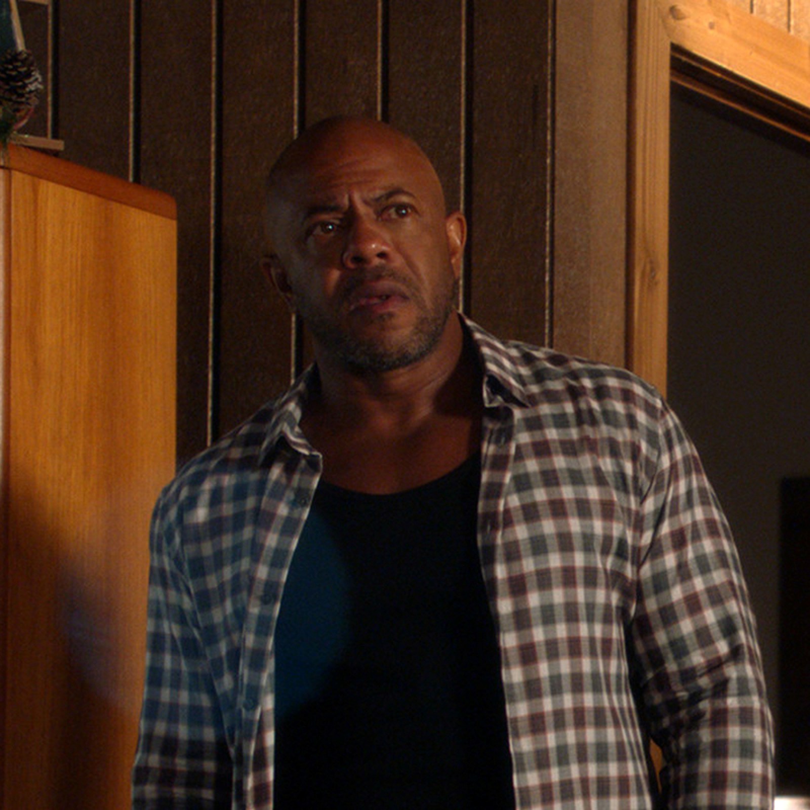 9 1 1 Is Rockmond Dunbar Leaving As Michael Grant 9 1 1 Is Rockmond Dunbar Leaving As Michael Grant