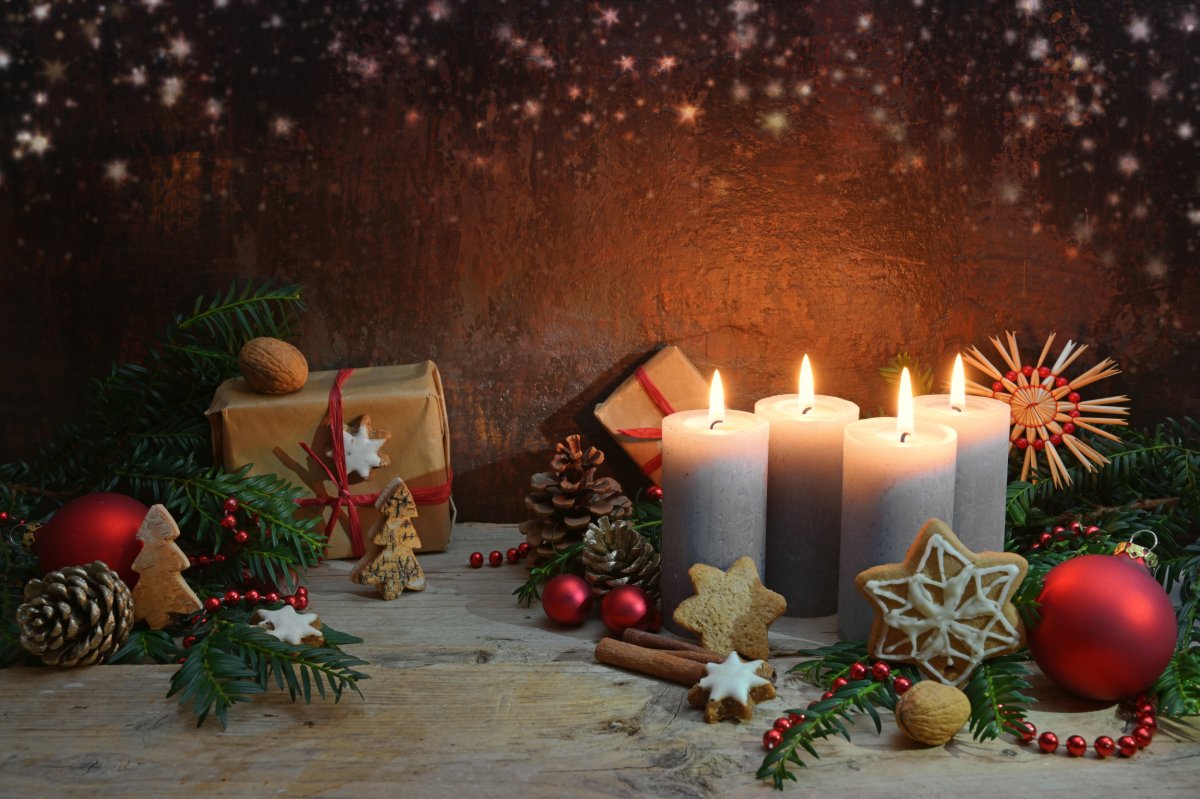 Create personal candles with decorations