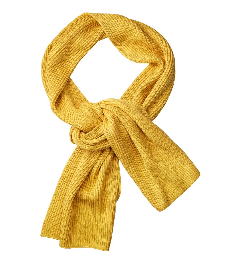 A scarf with a simple tie. 