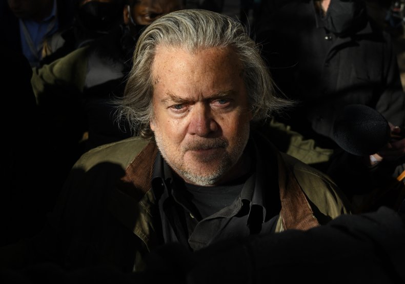 Steve Bannon outside court