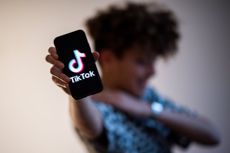 TikTok Logo