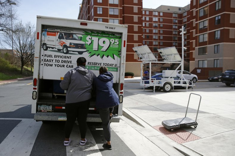 U.S. Census, Moves, Decreased, Lowest Rate