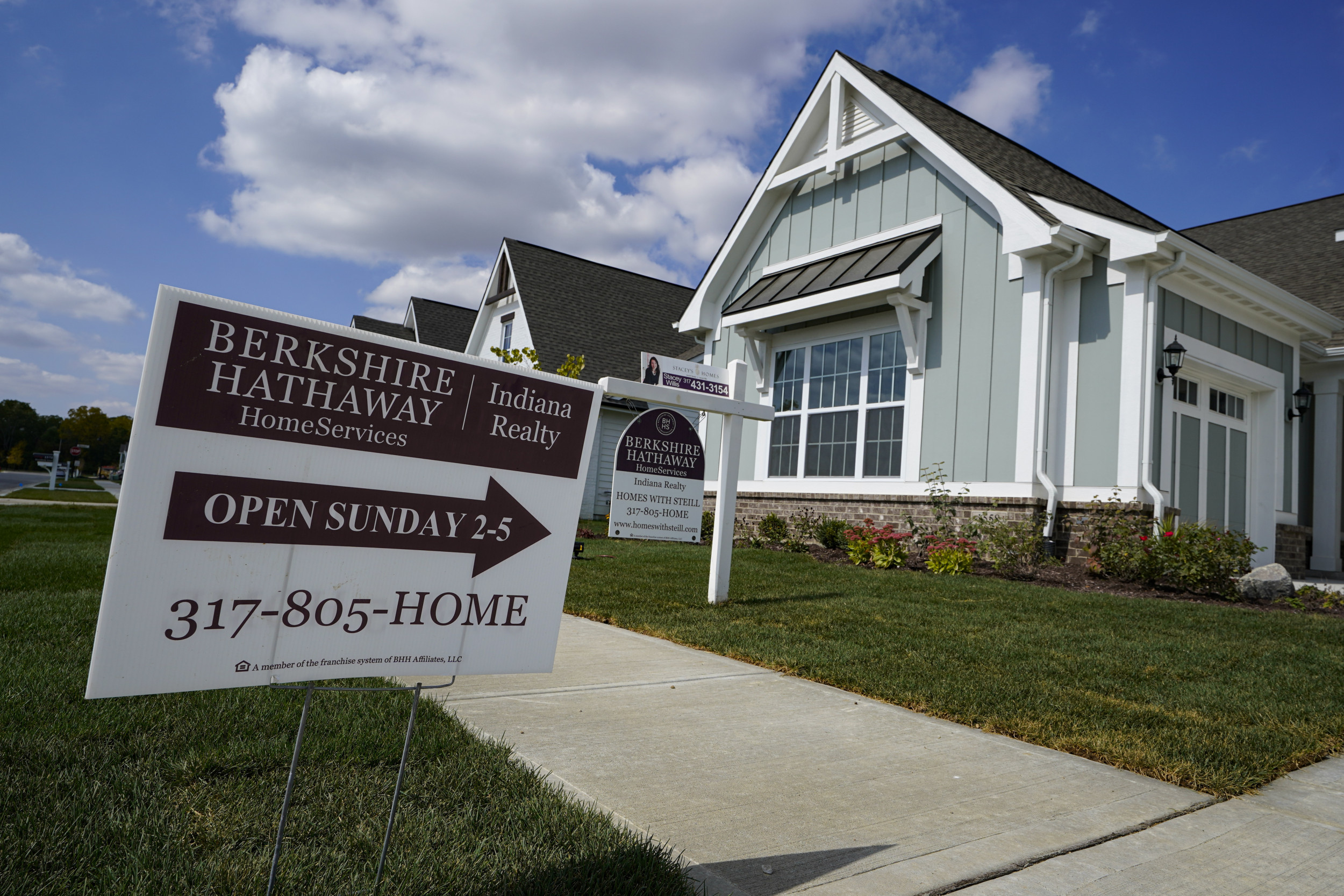 u-s-median-home-price-climbs-again-to-359k-midwest-sees-highest