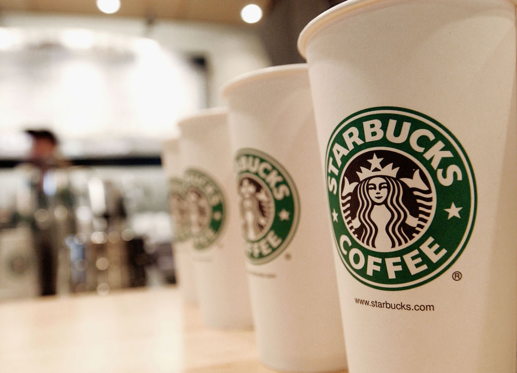 Starbucks Worker’s Mystery Concept On Customer’s Espresso Cup Divides Online