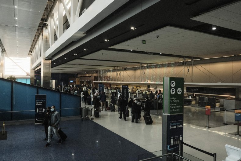 detroit airport travel holiday