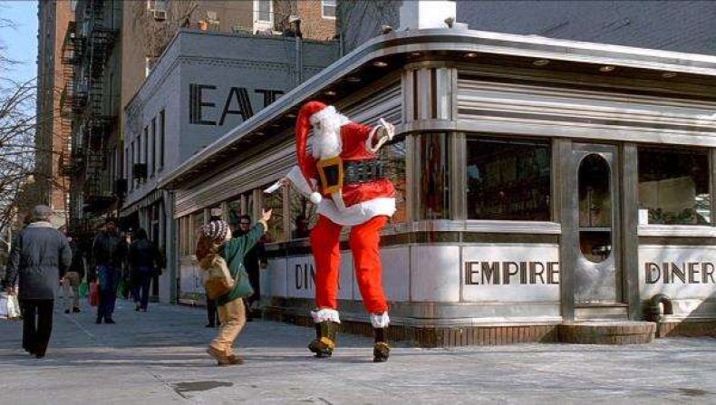 Empire Dine Home Alone 2