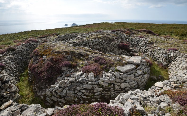 Carn Gloose Bronze Age Burial Chamber
