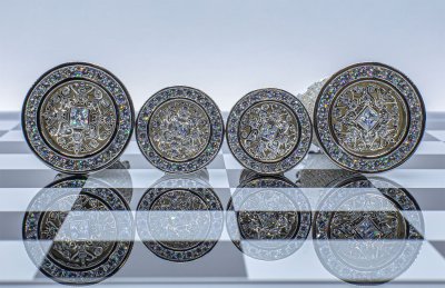 Colin Burn jeweled chess set Colin Burn jeweled chess set