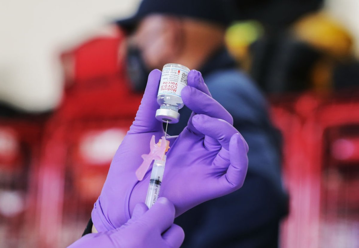 Los Angeles firefighter vaccine mandate