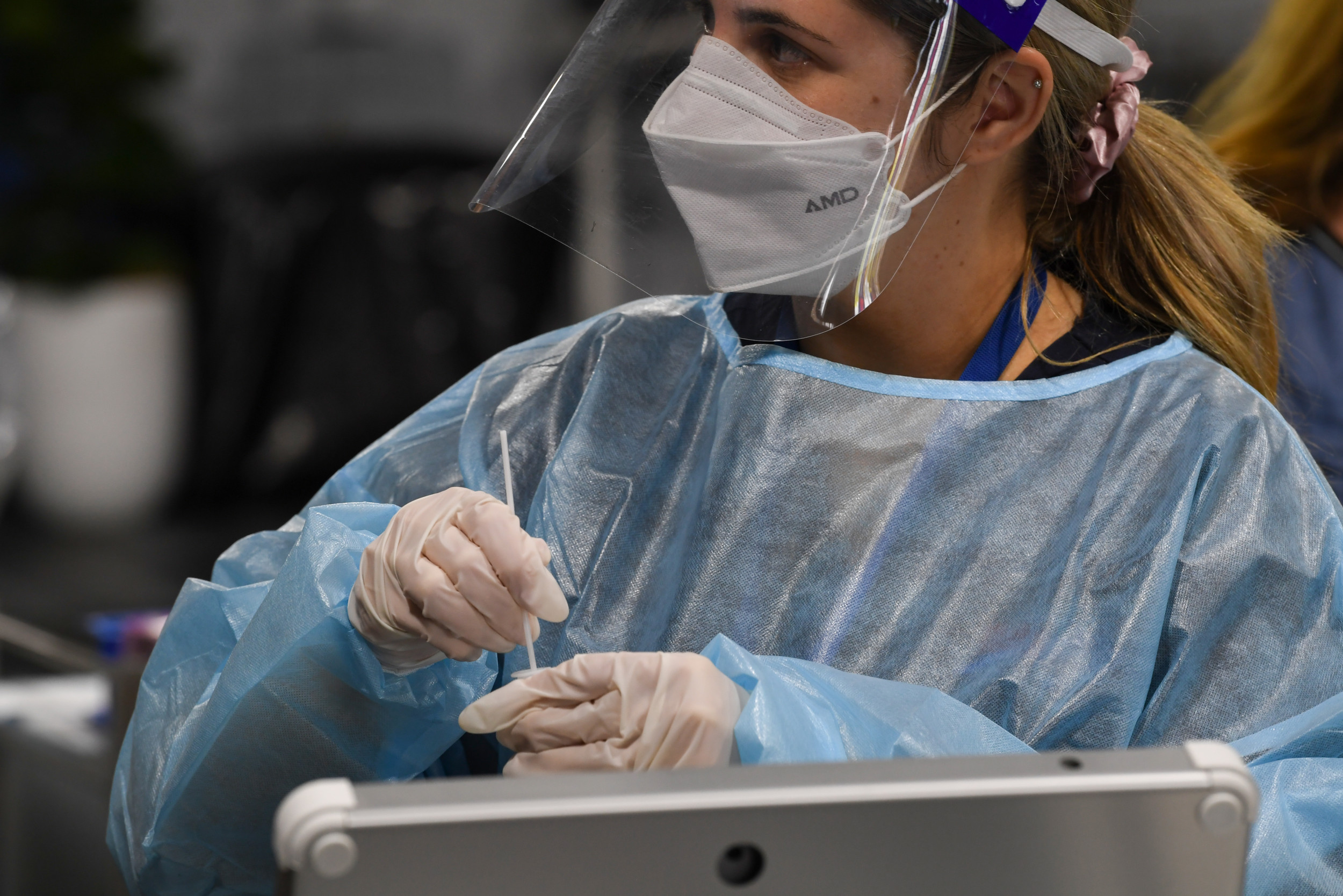 As Highly Mutated Omicron COVID Variant Spreads, Should Americans Be Worried?