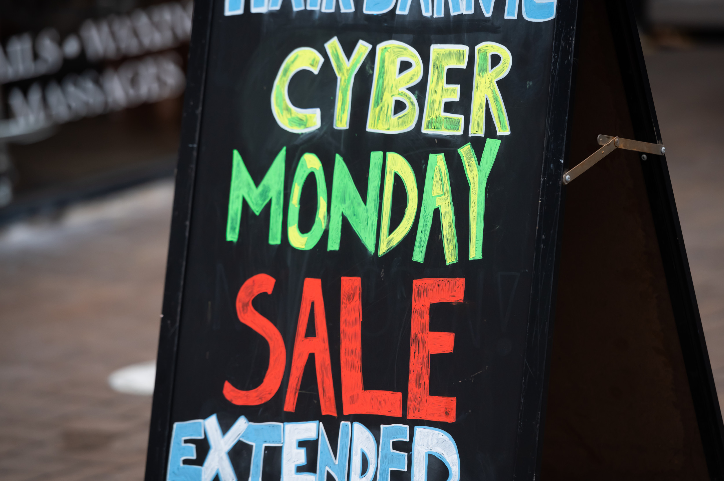 Avoiding Cyber Monday, Giving Tuesday Online Scams