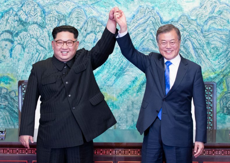 North, Korea, Kim, meets, South, Moon, Panmunjom
