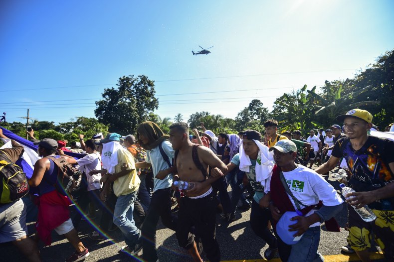 TOPSHOT-MEXICO-HONDURAS-US-MIGRATION