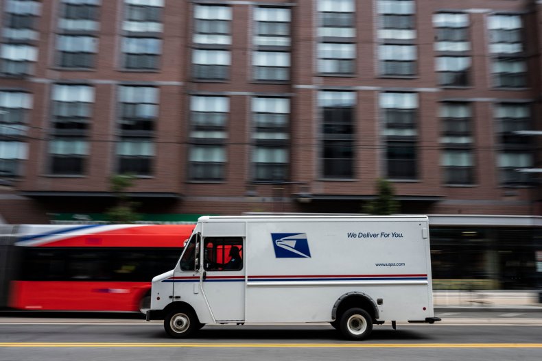 USPS delivery truck