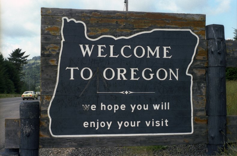 Sign, Welcome To Oregon