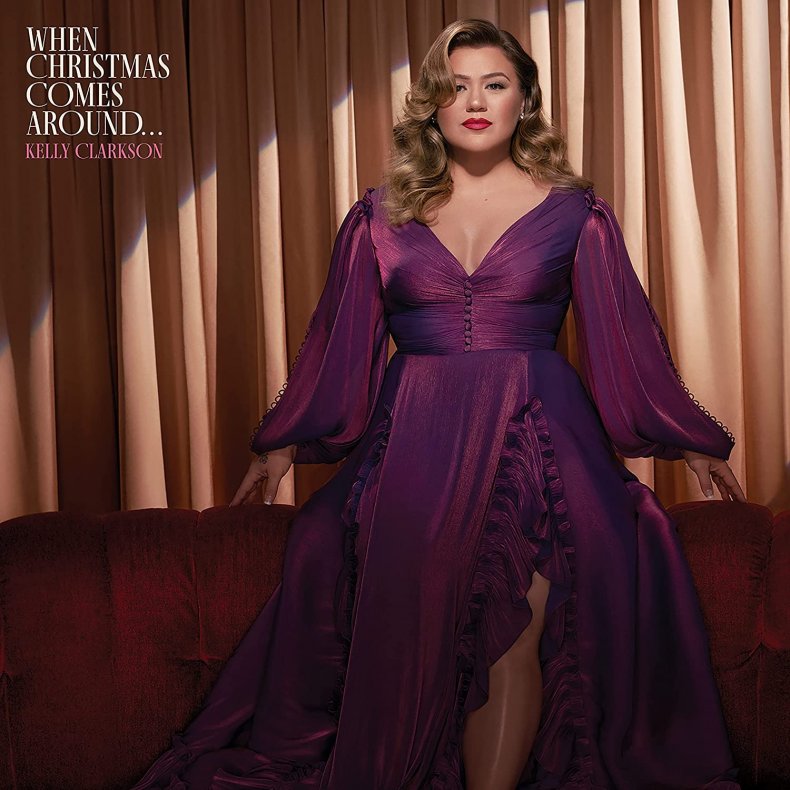 Kelly Clarkson when christmas comes around cover
