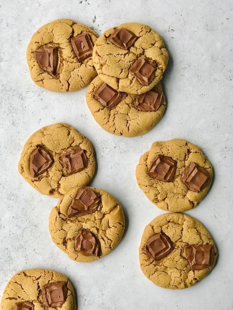 Easy Peasy Baking's Chocolate Chunk Cookies